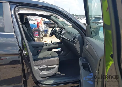 2025 Volkswagen Atlas Cross Sport 2.0T Se z USA, uszkodzony, nr VIN 1V2DE2CA5SC225761